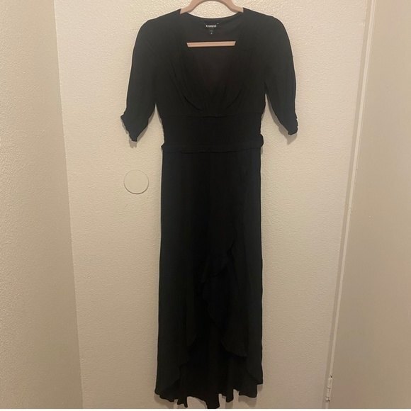 Express Dresses & Skirts - EXPRESS Black Faux Wrap Short Sleeve High Low Hem Ruffled Midi Dress Size XS